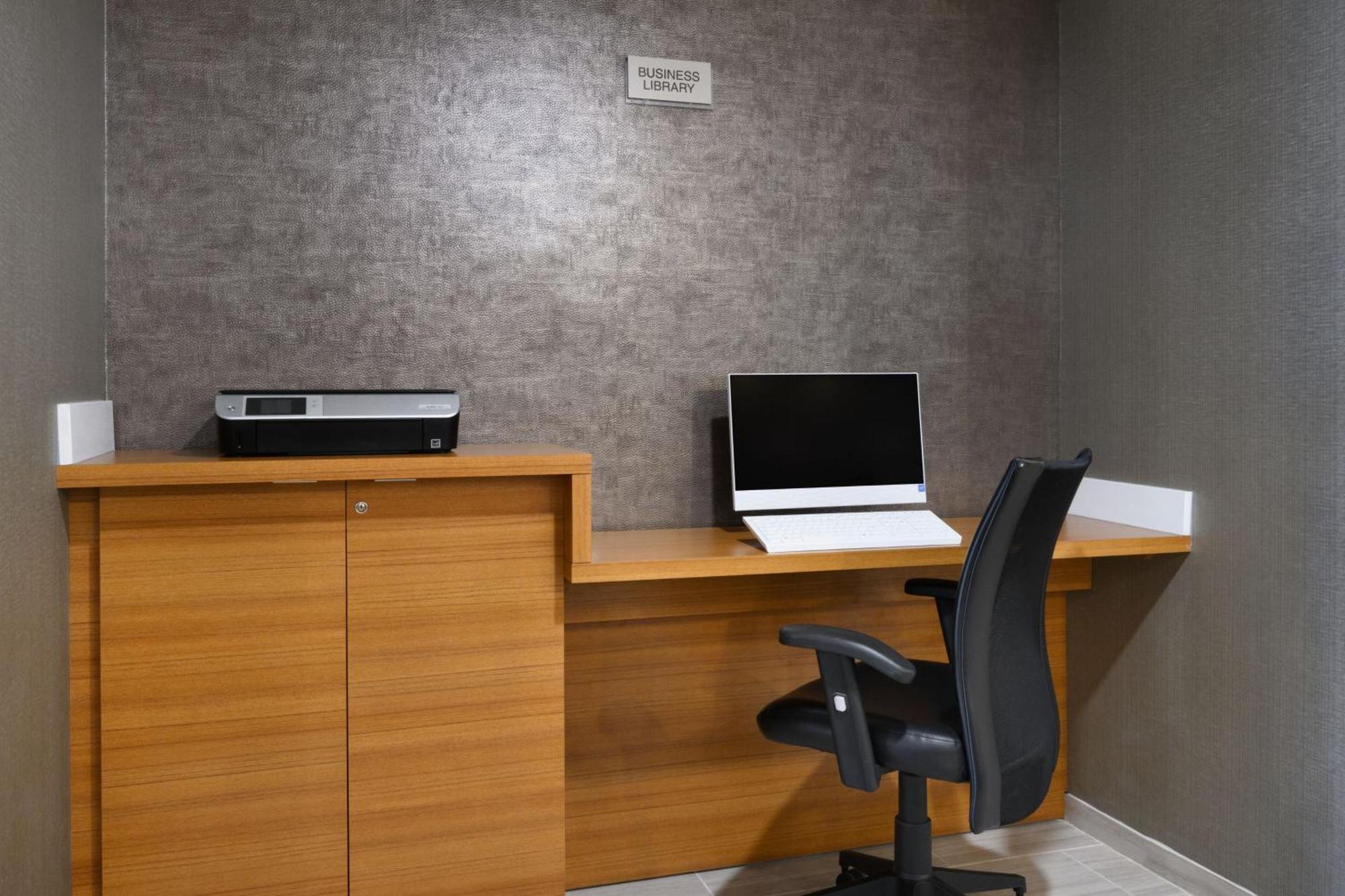 Springhill Suites Newnan Buitenkant foto